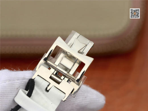 江诗丹顿Vacheron Constantin 纵横四海系列OVERSEAS女款小号型2300v/2305v 商品图8