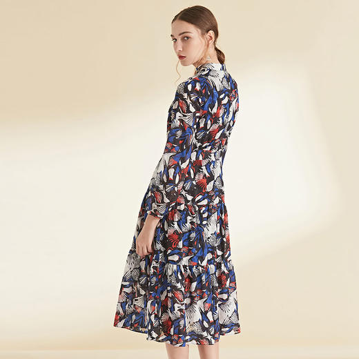 EITIE爱特爱女装秋季新款长袖收腰法式显瘦碎印花连衣裙长款6007701 商品图3