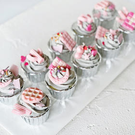 粉灰系列杯子蛋糕