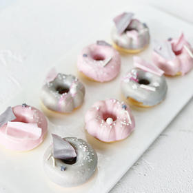 粉灰系列甜甜圈