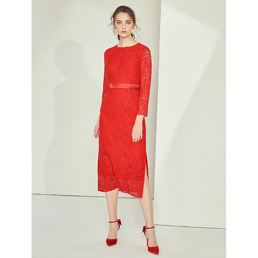 EITIE爱特爱秋季九分袖收腰蕾丝茶卡盐湖红色礼服连衣裙中长C1907306 商品图3