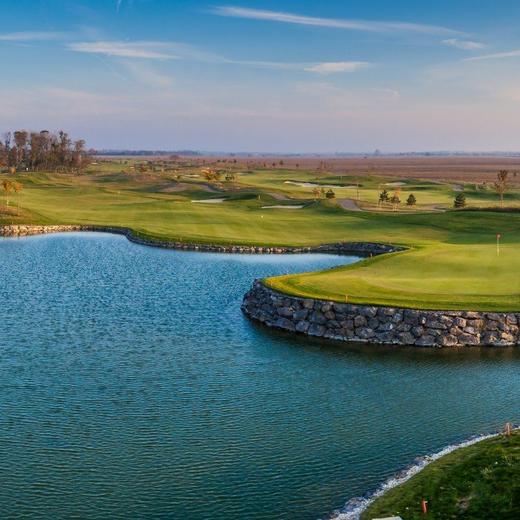 博萨高尔夫俱乐部 Golf Club Borsa | 布拉迪斯拉发高尔夫 | 斯洛伐克高尔夫球场俱乐部 | 欧洲高尔夫  | Slovakia 商品图0