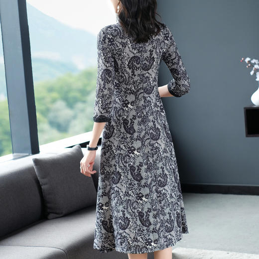 CS-19548手工3粒盘扣蕾丝边连衣裙 商品图2