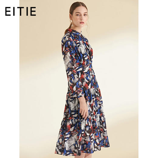 EITIE爱特爱女装秋季新款长袖收腰法式显瘦碎印花连衣裙长款6007701 商品图0