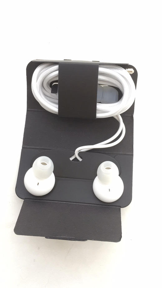 好音质+舒适耳塞！一线品牌AKG有线耳机！自留。 商品图7