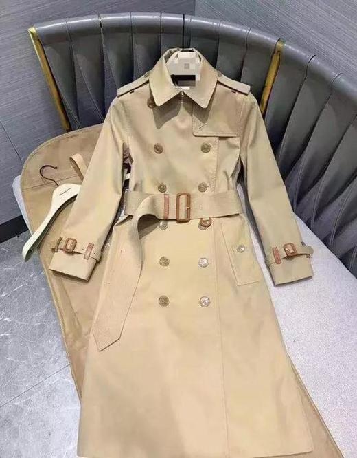bur家最新真皮襻带款!女士长款肯辛顿风衣双面防水女士嘎吧甸风衣!