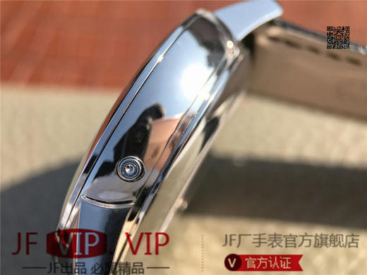 江诗丹顿经典美作 江诗丹顿传承系列4010U男士，和原装一样的月相和逆跳日历款腕表，所有功能同正品，都是真实的。 商品图10