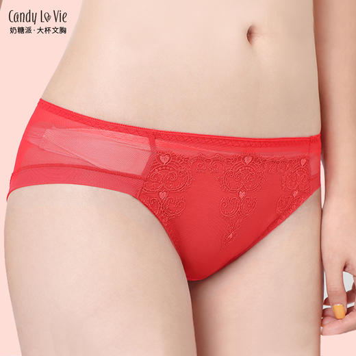 奶糖派红色婚庆本命配套内裤 精美刺绣 女士三角小裤 轻薄透气 商品图3