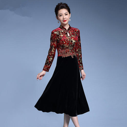 MY-69151新款中老年妈妈丝绒绣花改良旗袍大摆裙 商品图0