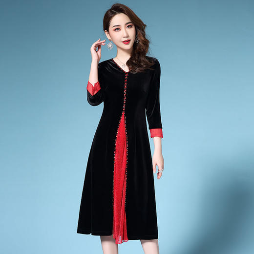 DYSL-Q5176新款气质拼色V领钉珠中长款大码连衣裙TZW 商品图0