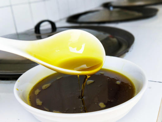 金伶俐菜籽油（5L/桶） 商品图1