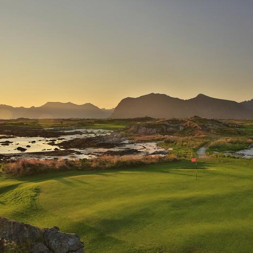 罗弗敦山林小屋林克斯 Lofoten Links | 斯沃尔维尔高尔夫 | 挪威高尔夫球场俱乐部 | 欧洲高尔夫 | Norway Golf 商品图4