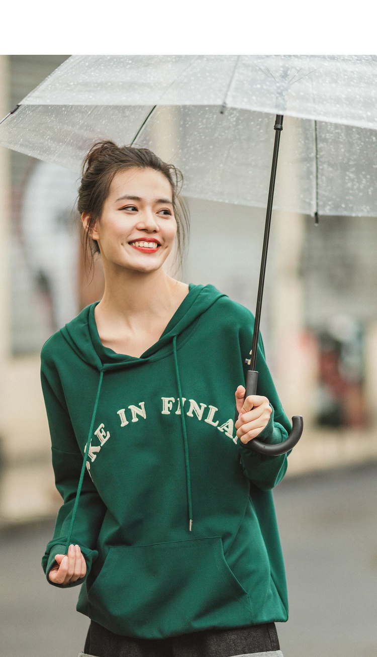 茵曼卫衣女2019初秋装新款休闲连帽刺绣落肩袖宽松百搭套头上衣