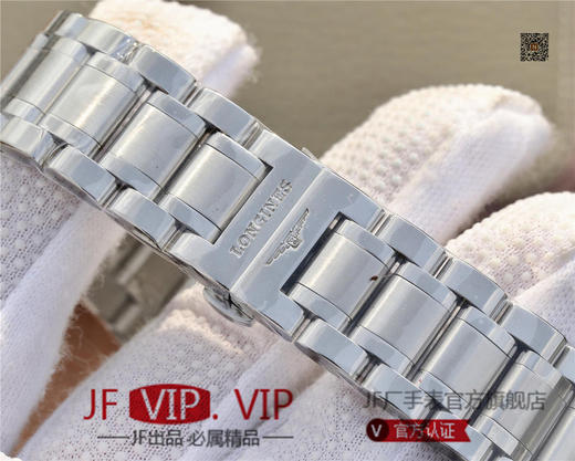 GS大嘴浪琴名匠系列L2.666.4.78.6腕表，卓越功能和优雅气质兼备，针针精显，度度精确，分秒流转，经典不变 商品图9