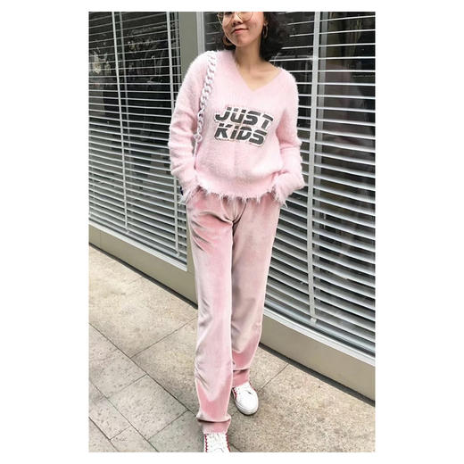 HUAJIA｜粉色V领毛衣 商品图2