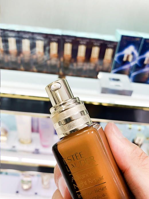 雅诗兰黛浓缩高能小棕瓶20ml 面部精华 商品图1