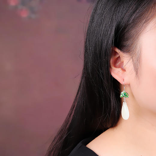RPY-EZ690005时尚大气优雅抒情女式荷叶和田玉耳坠 商品图2