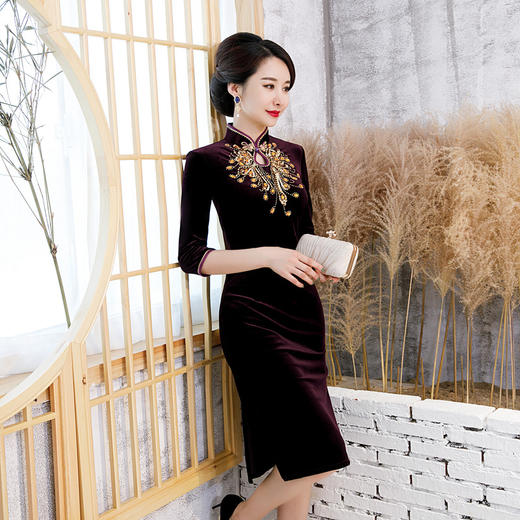 ZAYS-亮晶晶     金丝绒钉珠中长七分袖旗袍日常宴会礼服复古立领连衣裙旗袍 商品图2