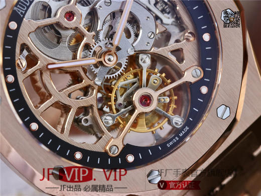 爱彼V2升级版皇家橡树26518真陀飞轮男士腕表。这是一项对精度密要求极其严苛的高级制表工艺，丝毫分差都可能会影响机芯的走时精度或防震效果 商品图4