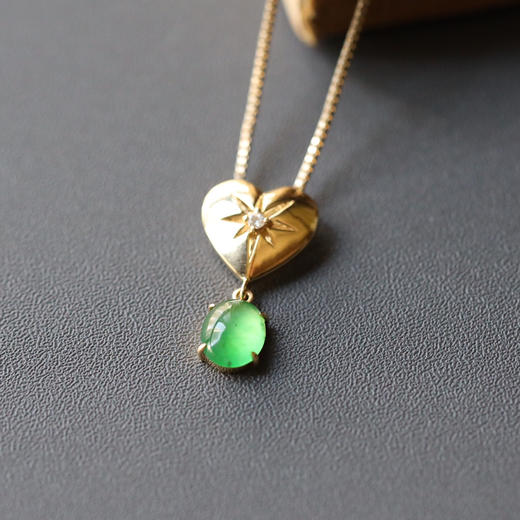 高冰种阳绿翡翠蛋面吊坠18k黄金钻石镶嵌 商品图3