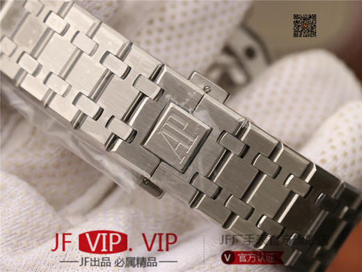 R8爱彼AUDEMARS PIGUET 【爱彼.皇家橡树陀飞轮腕表】型号：26515OR.OO.120OR.01千变万化的图案，对比与色彩 商品图7