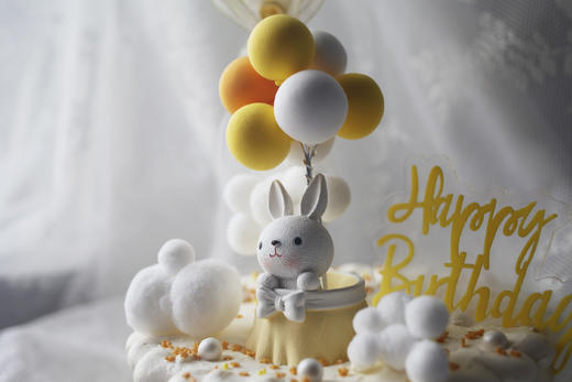 女孩款 可爱小兔子 卡通 淡黄色系 商品图2