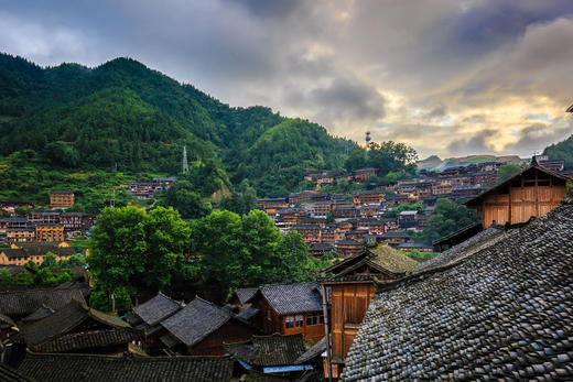 【五一华为专团】贵州黄果树大瀑布+西江千户苗寨+荔波小七孔5日五星品质游 商品图8