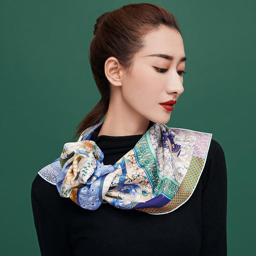 【宫里丝巾】 青花流水 真丝方巾 商品图3