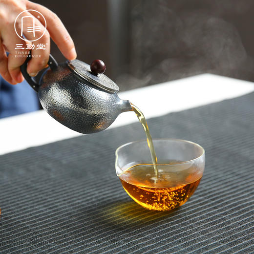茶壶.锤印檀木泡茶壶 商品图4