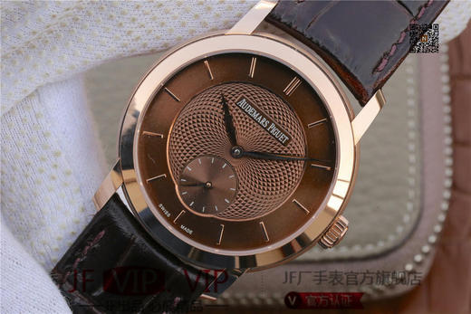 爱彼Jules Audemars系列手动上链男表，直径：男38mm，振频：28800每小时振荡次数动力储备：70小时 商品图2