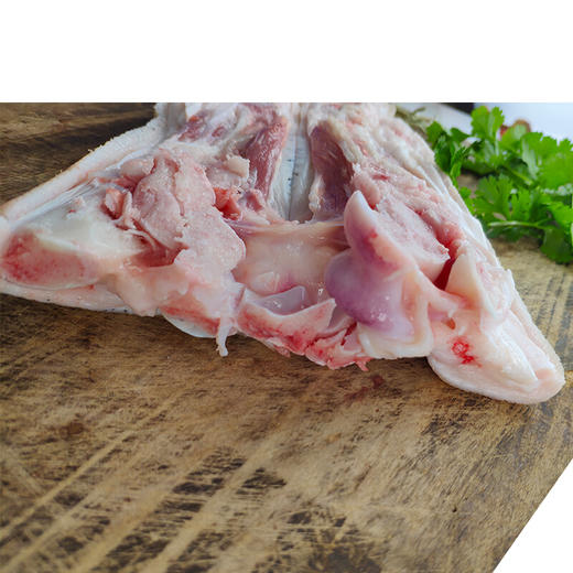 【藏香猪鲜猪蹄500g】夹金雪山放养黑猪 肉质紧实鲜美 商品图2