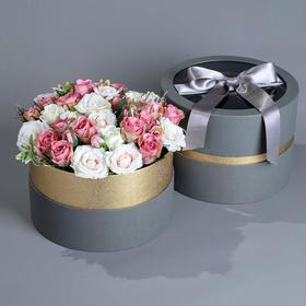 开窗圆留金礼盒