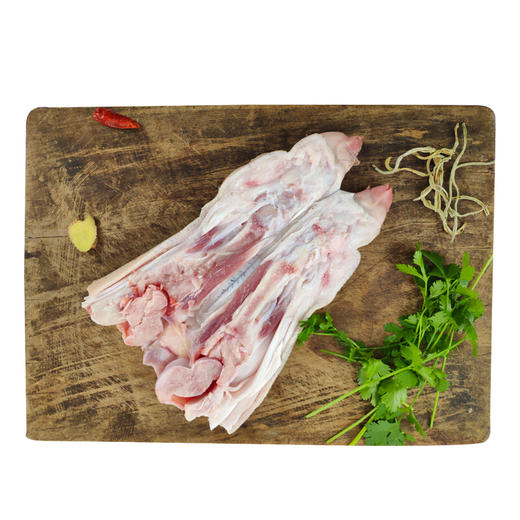【藏香猪鲜猪蹄500g】夹金雪山放养黑猪 肉质紧实鲜美 商品图3