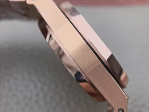 JH爱彼皇家橡树26331原装开模，强副本！41mm直径，上海7750全自动机械机芯。 商品图13