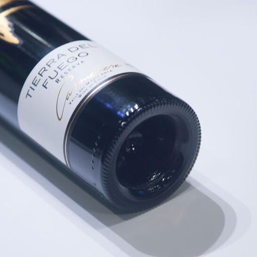 智利火地岛珍藏卡曼尼干红葡萄酒750ml支