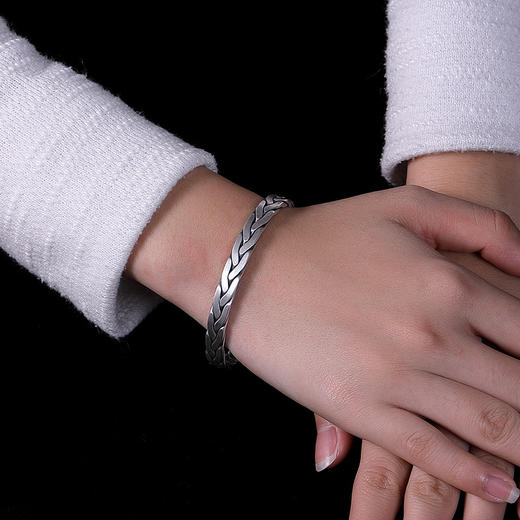 YLY-002新款复古旧哑光编织麻花开口个性S999足银手镯TZW 商品图4
