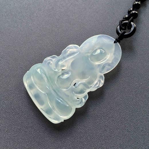 冰种手工精雕翡翠度母 商品图4