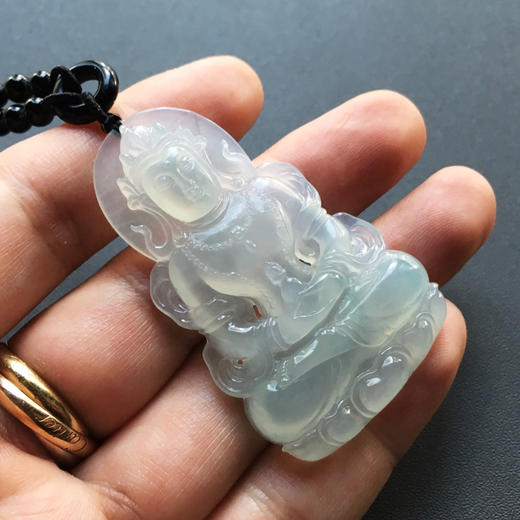 冰种手工精雕翡翠度母 商品图2
