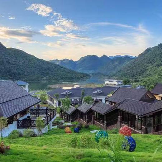 9月错峰游【乳源 | 蓝山源酒店】499元抢高级山景房套餐，含双人自助早餐、双人无限次温泉+水上乐园，打卡网红无边高山泳池，泡巴厘岛园林温泉~（使用日期：2025年9月1日-9月30日） 商品图6