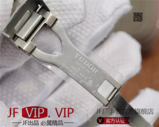 XF帝舵领潜型战斧（XF升级v3版），是市场上一款最完善的机械潜水腕表，升级并且加强了圈口和字面钉的蓝光刻度，不忘初“芯” 商品图9