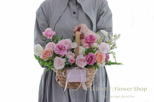 康乃馨小花篮 商品图3