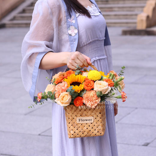 生日鲜花玫瑰花篮【春晖遍四方】礼花送女生朋友爱人闺蜜领导长辈探望花店鲜花送货上门 商品图3