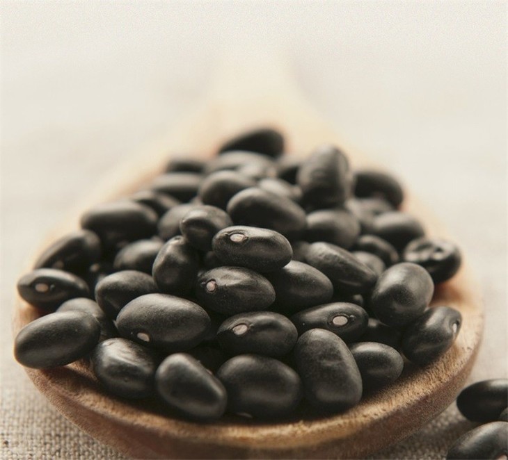 咪然miran有机黑豆330g有机黑豆又叫乌豆因为它的本身长的乌黑亮丽它