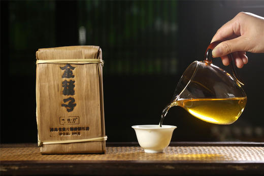 金叶子·冰岛老黄片糯香紧压砖（2019） 商品图11