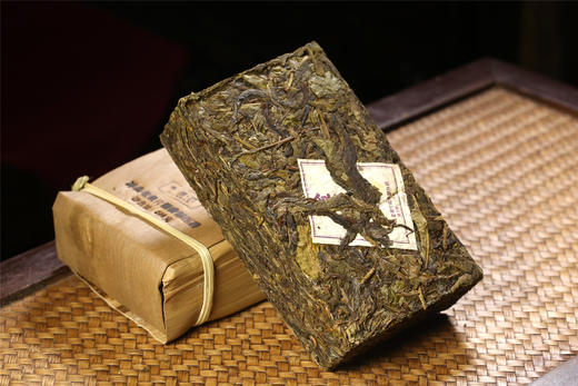 金叶子·冰岛老黄片糯香紧压砖（2019） 商品图6