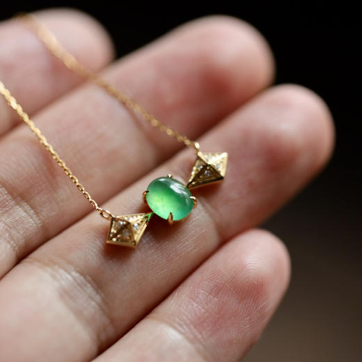 高冰种阳绿翡翠蛋面锁骨链18k黄金钻石镶嵌 商品图7