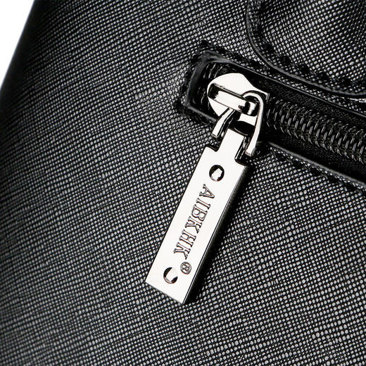 QQG-S9181新款真皮女包欧美时尚百搭手提包 商品图3