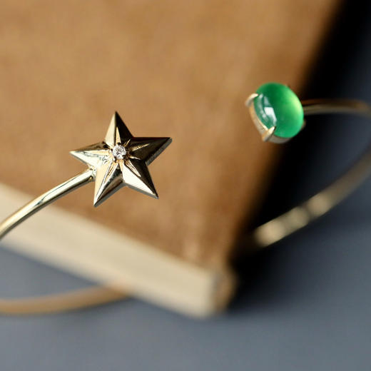 高冰种阳绿翡翠蛋面小星星手镯18k黄金钻石镶嵌 商品图3