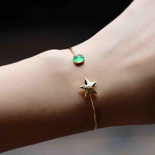 高冰种阳绿翡翠蛋面小星星手镯18k黄金钻石镶嵌 商品图10
