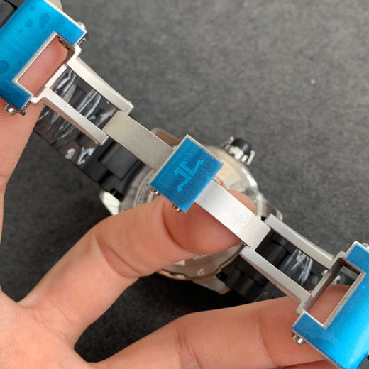 积家 压缩大师。2836机械机芯，42毫米 商品图6